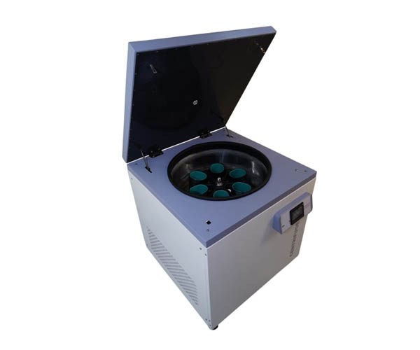 Refrigerated Centrifuge